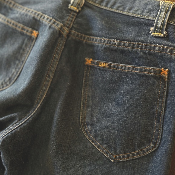 Vintage • Lee Mid-Rise Bootcut Jeans - Picture 3 of 7